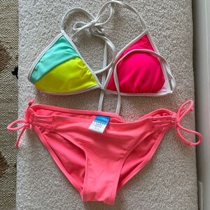 Catalina bikini size 3-5